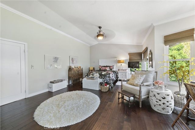23900 Arminta, West Hills, CA 91304