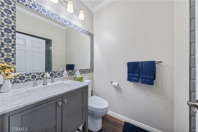 23900 Arminta, West Hills, CA 91304