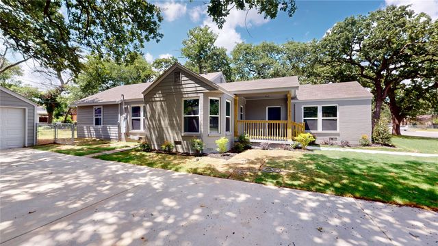 1313 N Riverside Drive, Fort Worth, TX 76111
