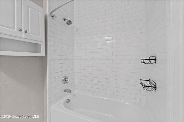 1741 Kinsale Court, Melbourne, FL 32940