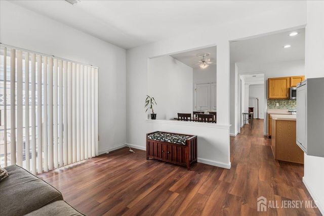 386 Harrier Drive, Monroe, NJ 08331
