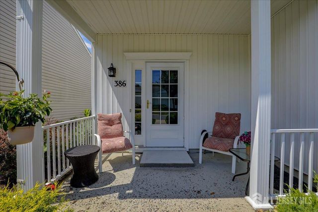 386 Harrier Drive, Monroe, NJ 08331