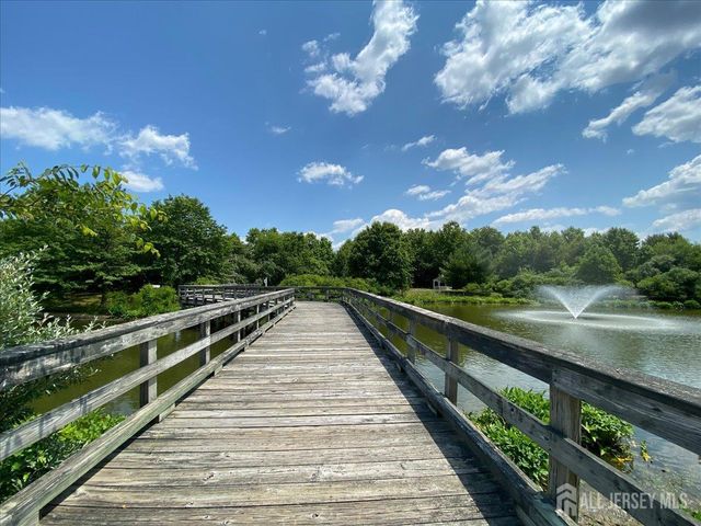 386 Harrier Drive, Monroe, NJ 08331