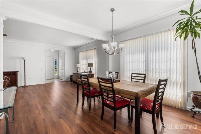 386 Harrier Drive, Monroe, NJ 08331