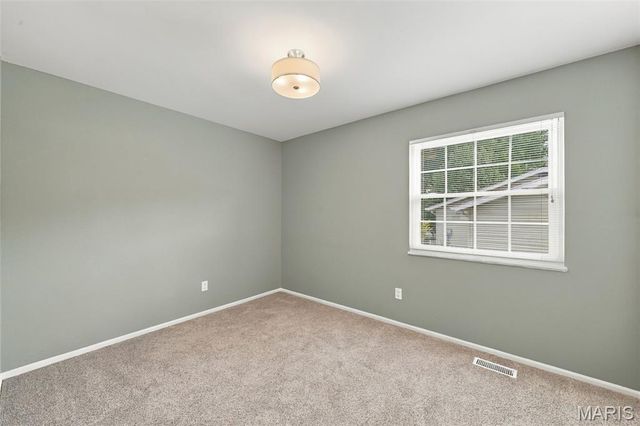 1230 Luray Drive, Chesterfield, MO 63017