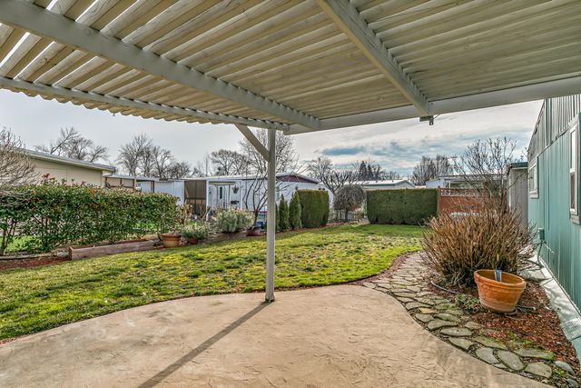 2252 Table Rock Road 222, Medford, OR 97501