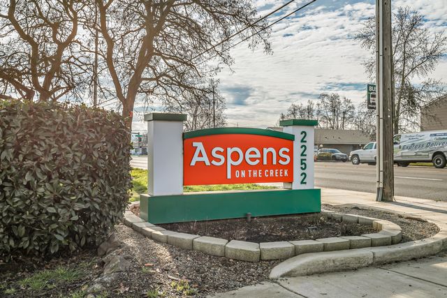 2252 Table Rock Road 222, Medford, OR 97501