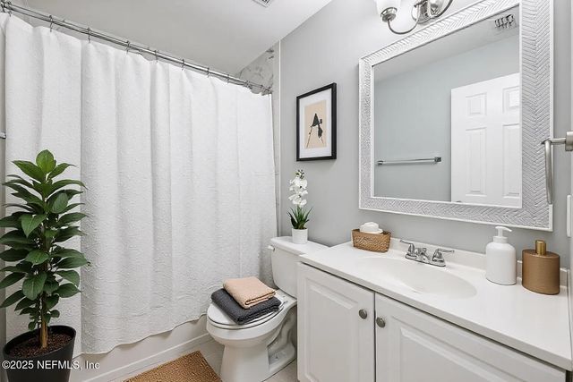 1672 SANDY HOLLOW Loop, Middleburg, FL 32068