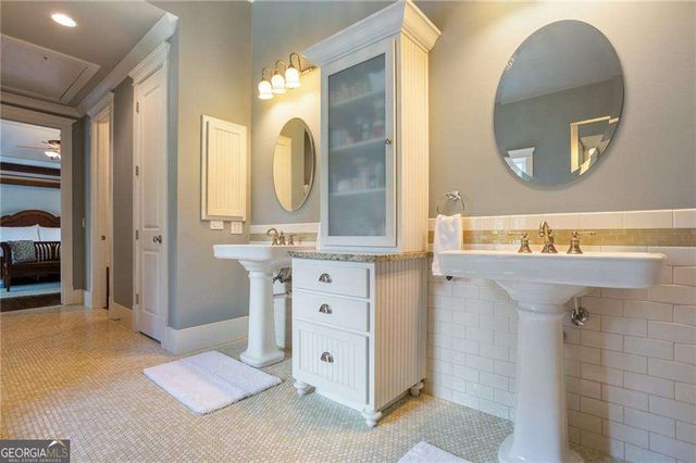 1020 Stonegrove Lane, Roswell, GA 30075
