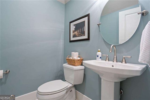 1020 Stonegrove Lane, Roswell, GA 30075