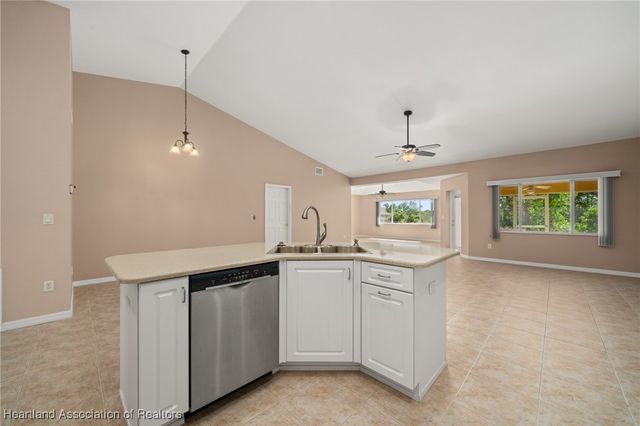 6918 San Benito Drive, Sebring, FL 33872