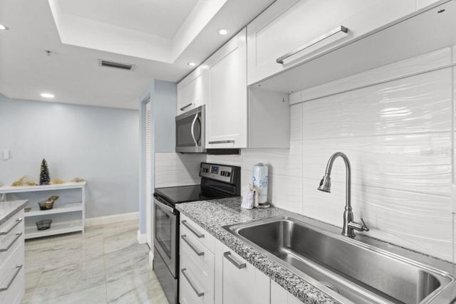 50 GULF BOULEVARD 206, Indian Rocks Beach, FL 33785