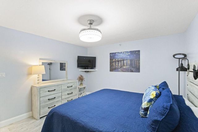 50 GULF BOULEVARD 206, Indian Rocks Beach, FL 33785