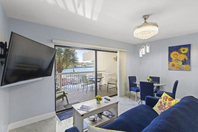 50 GULF BOULEVARD 206, Indian Rocks Beach, FL 33785