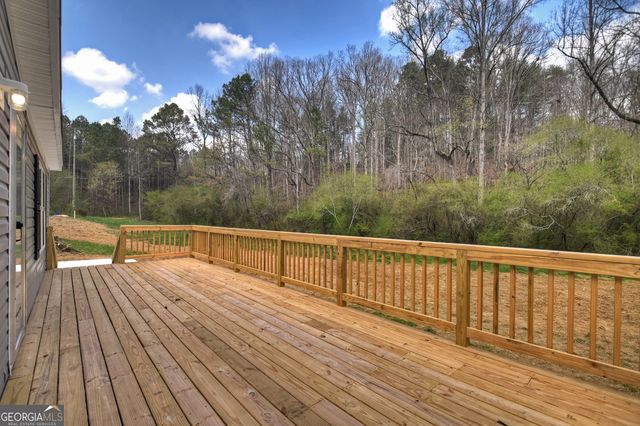 1072 Tails Creek Road, Ellijay, GA 30540