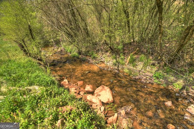 1072 Tails Creek Road, Ellijay, GA 30540