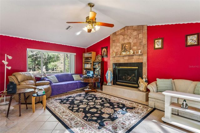 26861 MONDON HILL ROAD, Brooksville, FL 34601