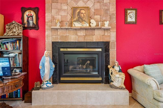 26861 MONDON HILL ROAD, Brooksville, FL 34601