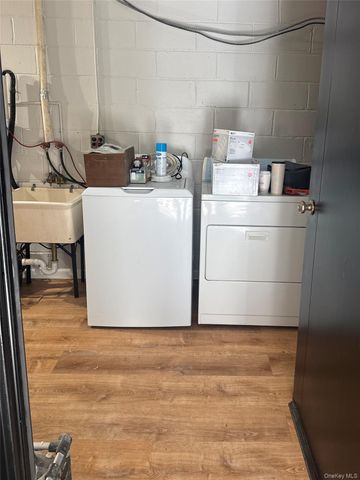 29 S Mortimer Avenue, Elmsford, NY 10523