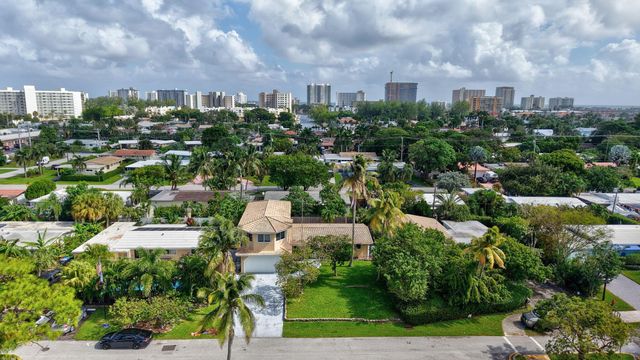 1300 NE 26th Avenue NE, Pompano Beach, FL 33062