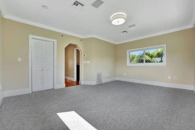 1300 NE 26th Avenue NE, Pompano Beach, FL 33062