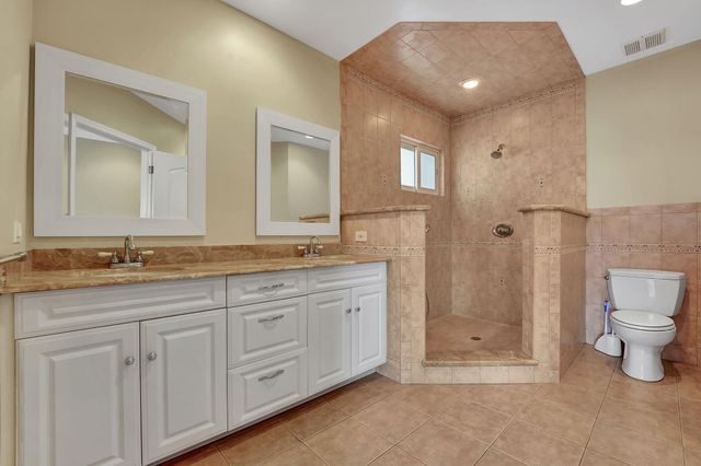 1300 NE 26th Avenue NE, Pompano Beach, FL 33062