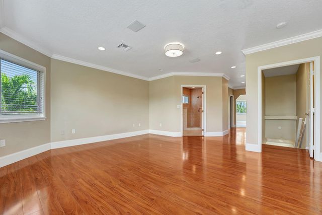 1300 NE 26th Avenue NE, Pompano Beach, FL 33062