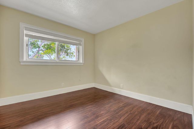 1300 NE 26th Avenue NE, Pompano Beach, FL 33062