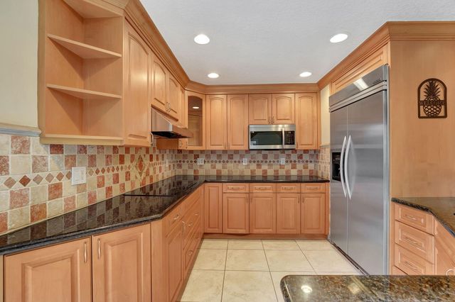 1300 NE 26th Avenue NE, Pompano Beach, FL 33062