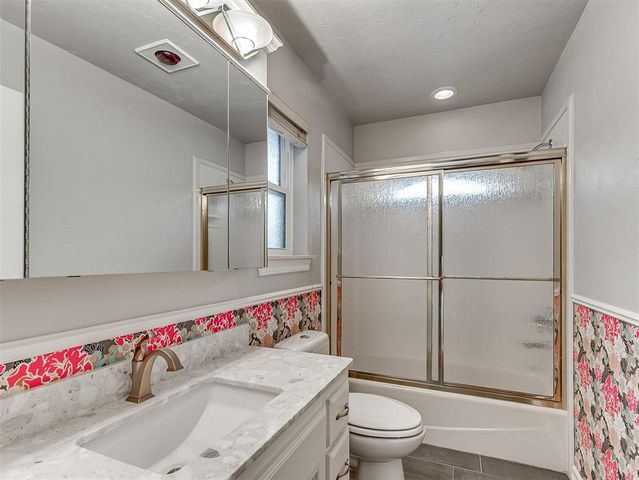 10125 Millspaugh Way, Yukon, OK 73099