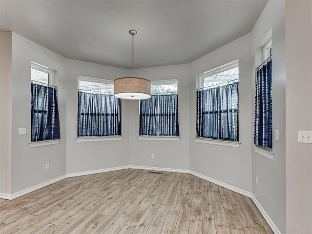 10125 Millspaugh Way, Yukon, OK 73099