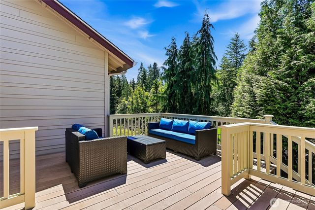 23753 NE Twinberry Way, Redmond, WA 98053