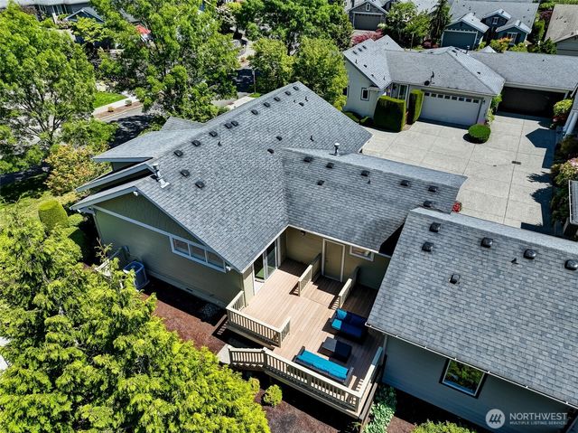 23753 NE Twinberry Way, Redmond, WA 98053