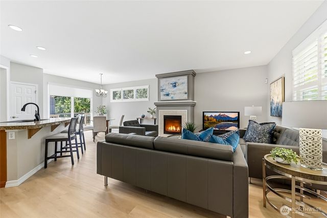 23753 NE Twinberry Way, Redmond, WA 98053