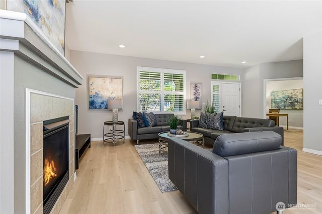 23753 NE Twinberry Way, Redmond, WA 98053