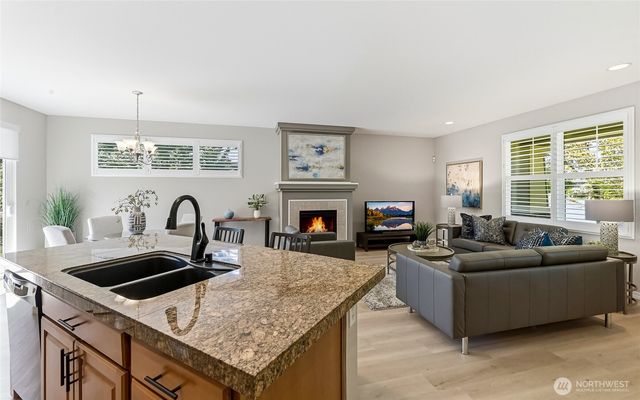 23753 NE Twinberry Way, Redmond, WA 98053