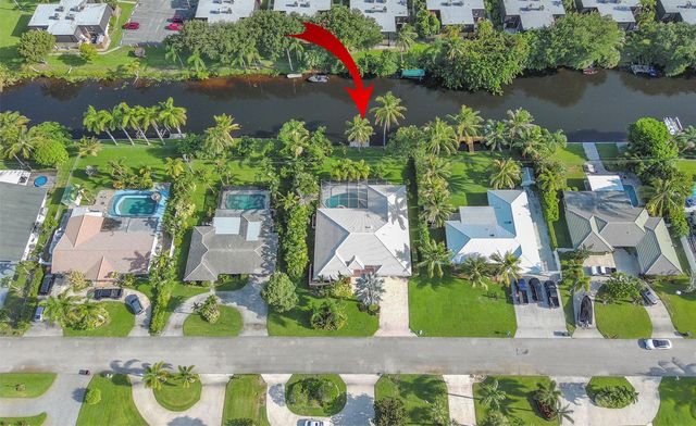 1870 Mediterranean Road W, Lake Clarke Shores, FL 33406