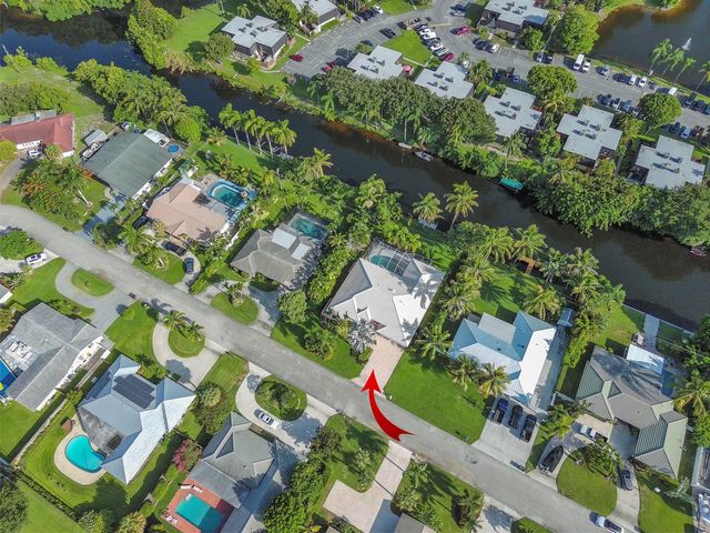 1870 Mediterranean Road W, Lake Clarke Shores, FL 33406