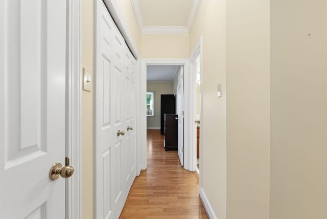 2917 Tabor Oaks Lane, Lexington, KY 40502