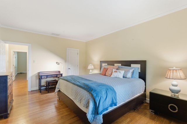 2917 Tabor Oaks Lane, Lexington, KY 40502