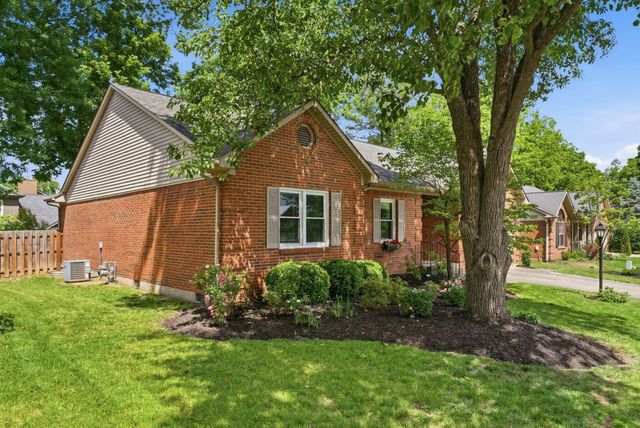 2917 Tabor Oaks Lane, Lexington, KY 40502