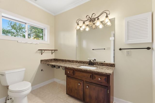 2917 Tabor Oaks Lane, Lexington, KY 40502