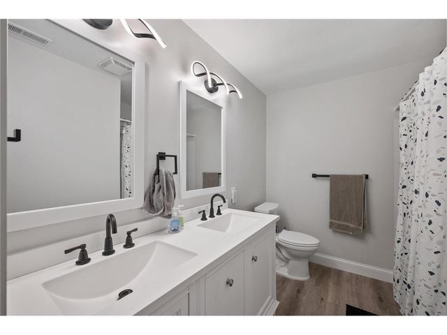 15200 Upper 63rd Street, Stillwater, MN 55082