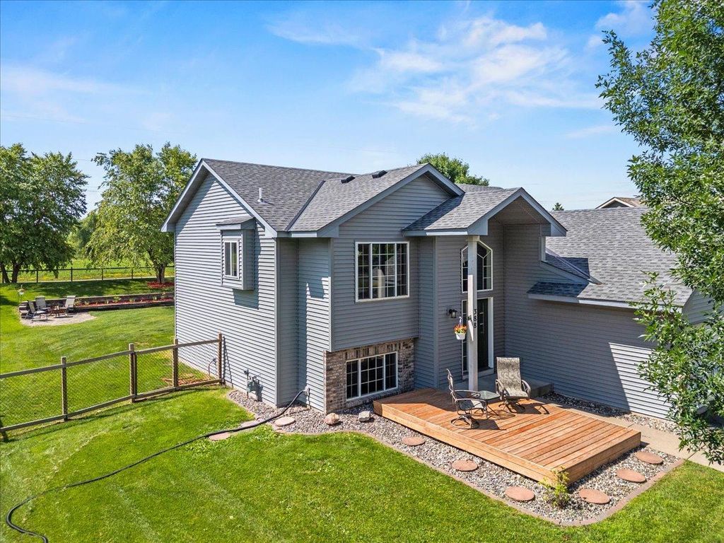 388 Garden Drive, Delano, MN 55328 — photo 2
