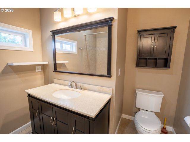 89827 FIR BUTTE Rd, Eugene, OR 97402