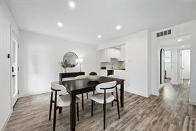 5911 Sheridan Ave LN C202, Austin, TX 78723