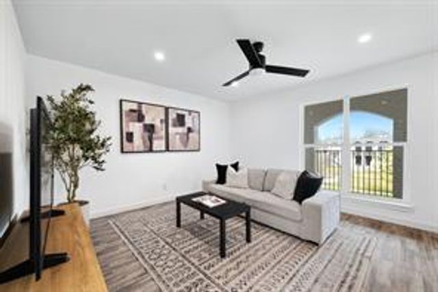5911 Sheridan Ave LN C202, Austin, TX 78723