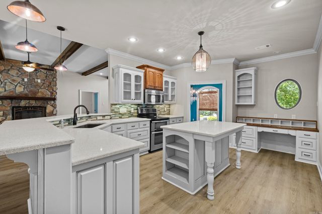 409 Cobblestone Dr, Cabot, AR 72023