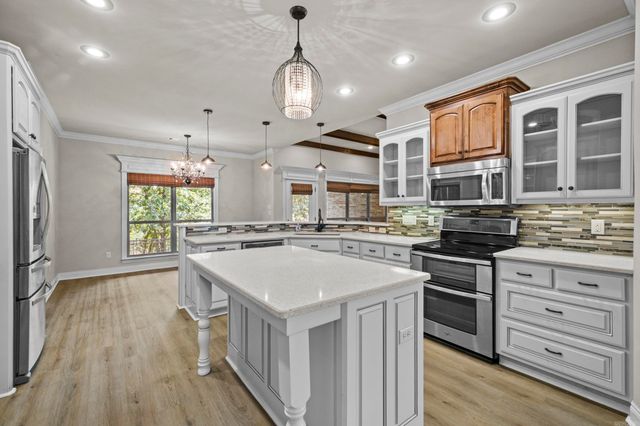 409 Cobblestone Dr, Cabot, AR 72023
