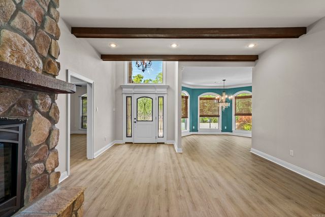 409 Cobblestone Dr, Cabot, AR 72023